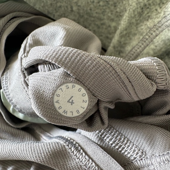 Lululemon romper - Picture 2 of 3